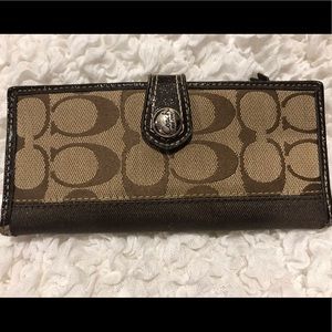 Coach wallet